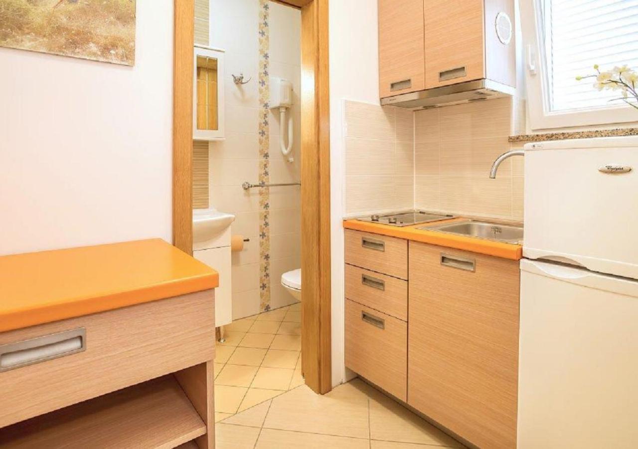 Apartment Villamarebaska Baska (Krk)
